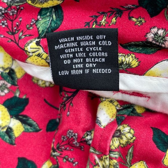 Tinsel Botanical Lemon Fruit Floral Print Shorts Womens 1X Red Pockets High Rise - Picture 11 of 12